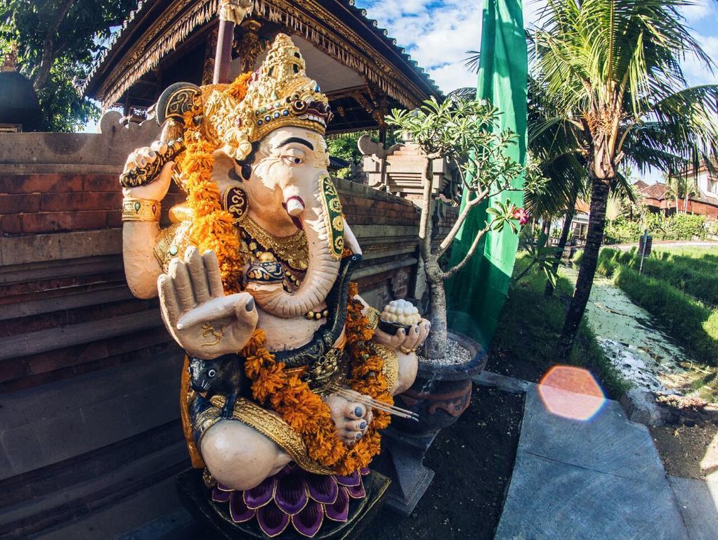 Matra Bali Guesthouse Canggu  Ngoại thất bức ảnh