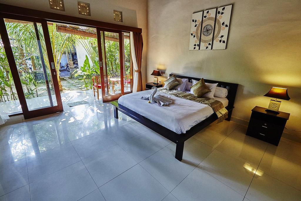 Matra Bali Guesthouse Canggu  Ngoại thất bức ảnh