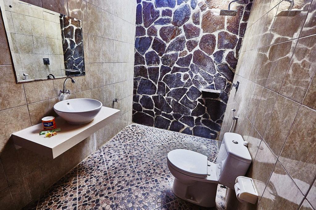 Matra Bali Guesthouse Canggu  Ngoại thất bức ảnh