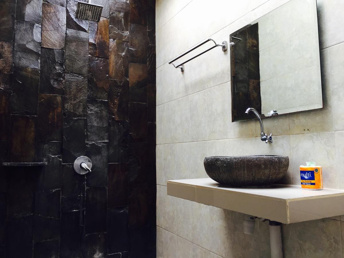 Matra Bali Guesthouse Canggu  Ngoại thất bức ảnh