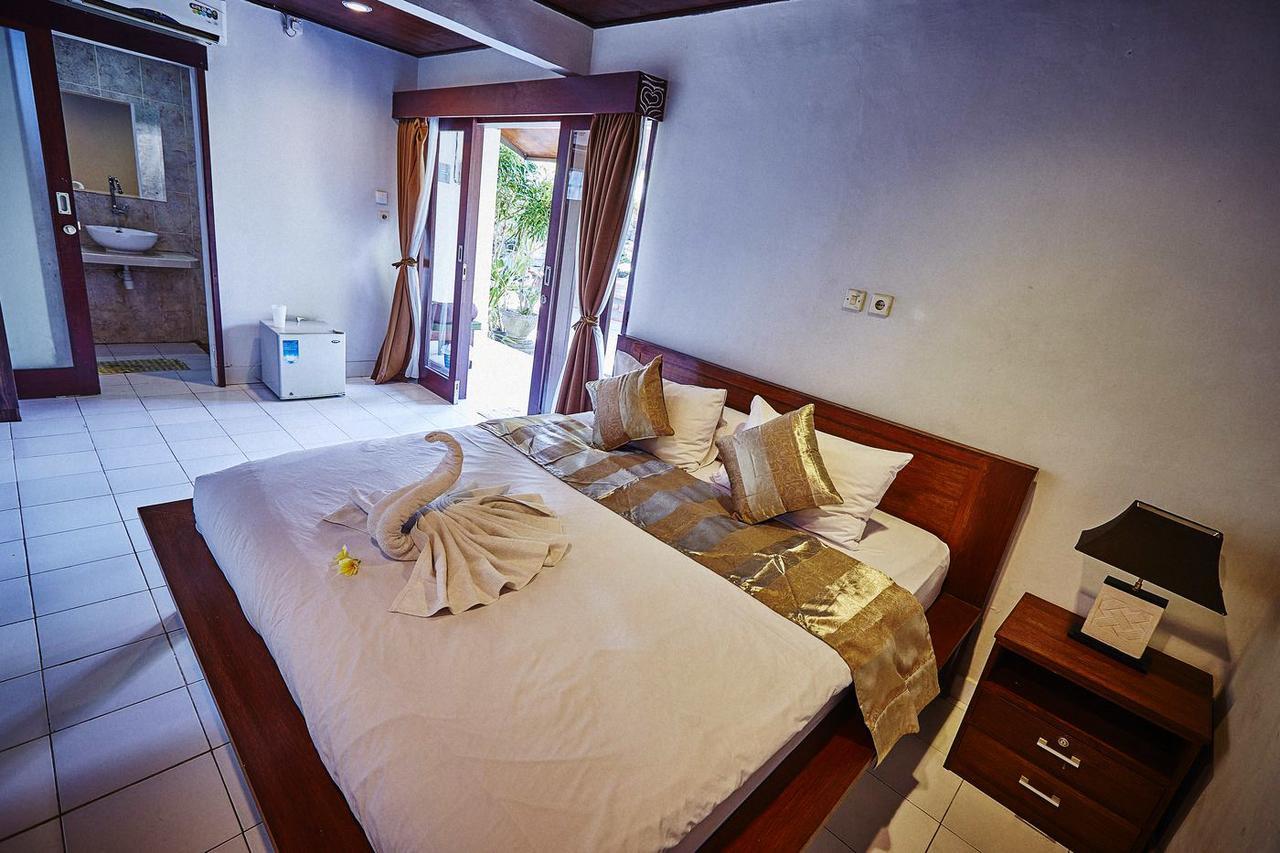 Matra Bali Guesthouse Canggu  Ngoại thất bức ảnh